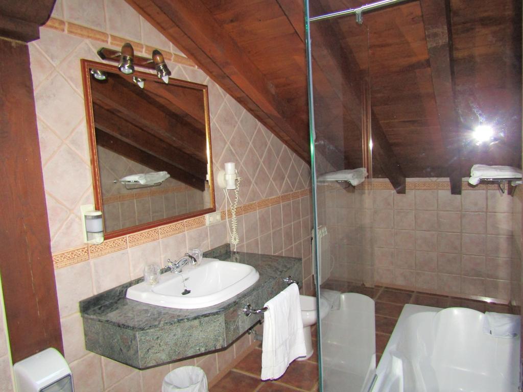 Posada La Venta De Quijas Екстер'єр фото